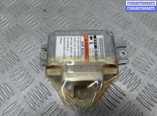 Блок управления подушек безопасности SZR8804 на Suzuki XL-7 I 1998 - 2006