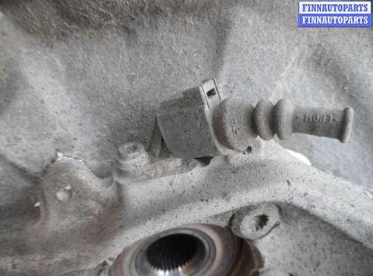 купить Кулак поворотный левый на Audi A6 C6 (4F2) 2004 - 2008