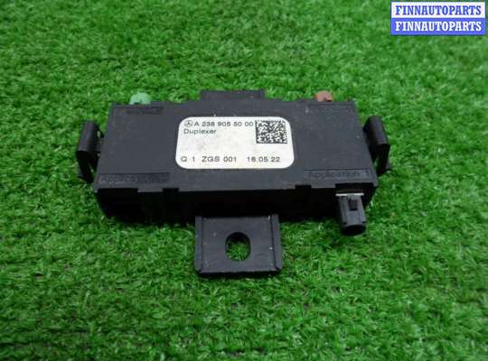 Купить Усилитель разнесенной антенны на Mercedes GLC (X253) Рестайлинг 2019 - 2023 Усилитель разнесенной антенны MB1608414 на Mercedes GLC (X253) Рестайлинг 2019 - 2023