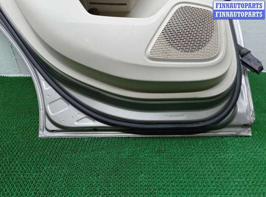 Стекло боковое двери на Mercedes-Benz A (W177)