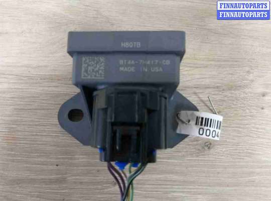 Блок управления FO1372403 на Ford Escape III 2012 - 2016