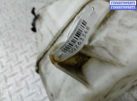 купить Бачок омывателя на Toyota FJ Cruiser (GSJ10) 2006 - 2018