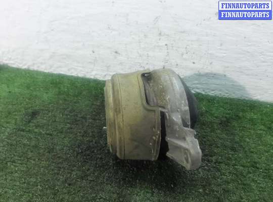 купить Подушка крепления двигателя на Mercedes C-klasse (W204)Рестайлинг 2011 - 2014