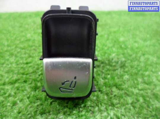 купить Кнопка салона на Mercedes GLC (X253) Рестайлинг 2019 - 2023