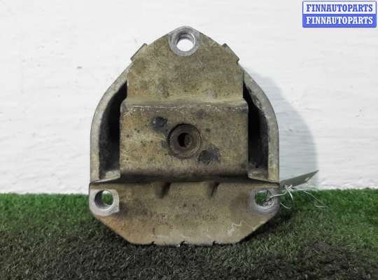 Кронштейн КПП на Jeep Grand Cherokee IV (WK2)