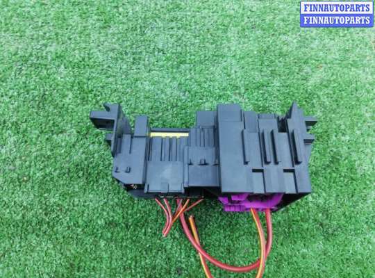 купить Блок предохранителей на Mercedes C-klasse (W205)Рестайлинг 2018 - 2021