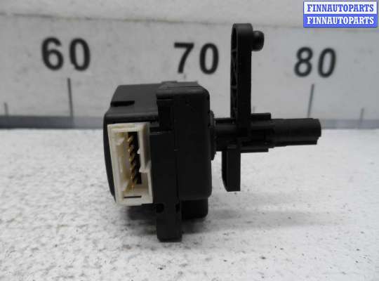 купить Моторчик заслонки печки на Volvo S80 I Рестайлинг(TS,TH) 2003 - 2006