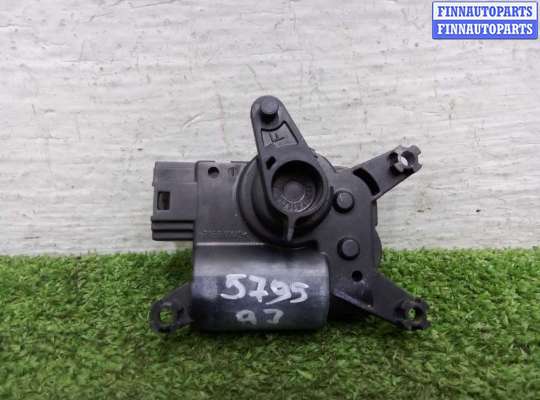 Купить Моторчик заслонки печки на Audi Q7 (4LB) рестайлинг 2009 - 2015 Моторчик заслонки печки AU1693147 на Audi Q7 (4LB) рестайлинг 2009 - 2015