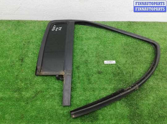 купить Стекло двери задней правой на Hummer H3 2005 - 2010