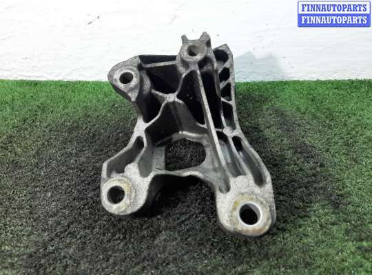 купить Кронштейн двигателя на Audi A4 B8 (8K2) рестайлинг 2012 - 2015