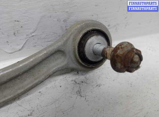 купить Рычаг задний левый на Mercedes C-klasse (W204) 2007 - 2011