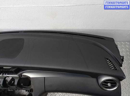 купить Торпедо на Mercedes C-klasse (W205)Рестайлинг 2018 - 2021