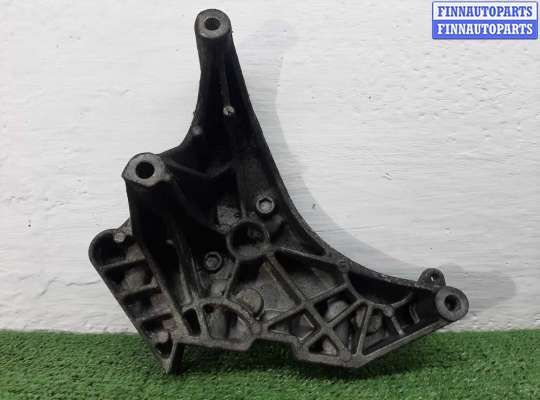 купить Кронштейн двигателя на Audi A4 B8 (8K2) рестайлинг 2012 - 2015