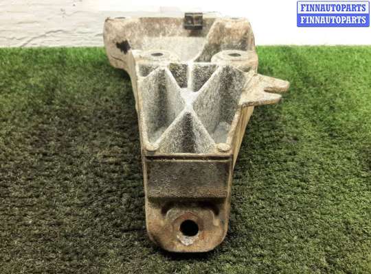 купить Кронштейн двигателя на BMW X3 F25 2010 - 2014