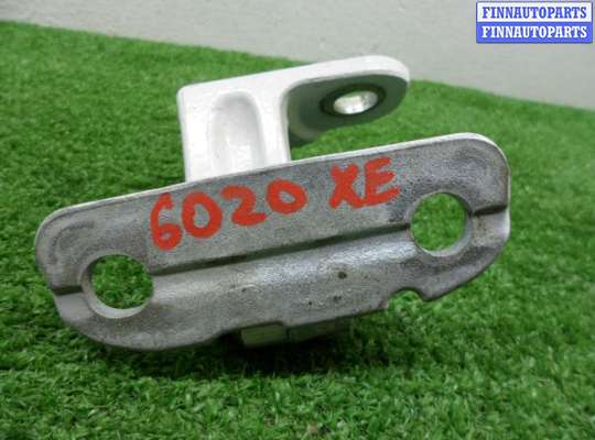 купить Петля двери передняя на Jaguar XE (X760) 2015 - 2019