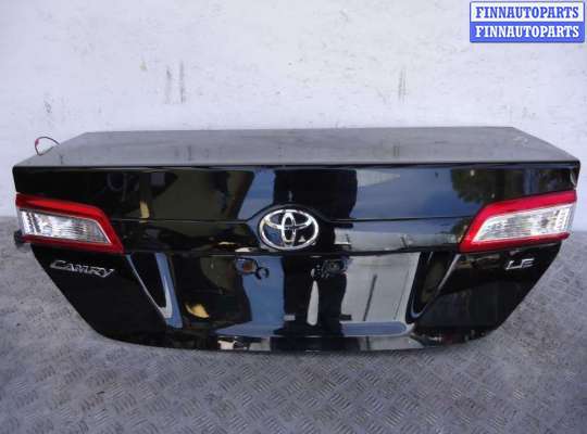 Крышка багажника на Toyota Camry XV50