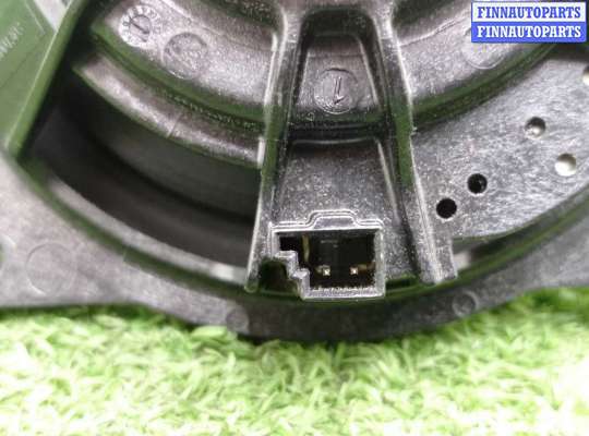 Аудиотехника на Mercedes-Benz S (W221)