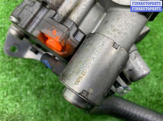 купить Насос ГУР на Mercedes C-klasse (W204) 2007 - 2011