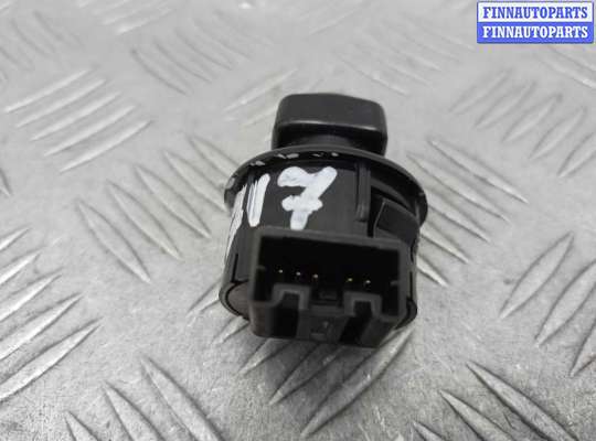 купить Кнопка салона на Infiniti QX56 (Z62) 2010 - 2013