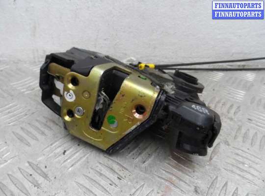 Замок двери передней правой PN10826 на Pontiac Vibe I 2002 - 2004