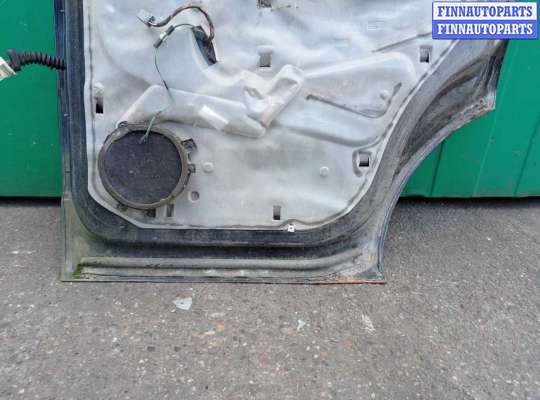 купить Стекло двери задней правой на Dodge Durango II (HB) 2003 - 2006