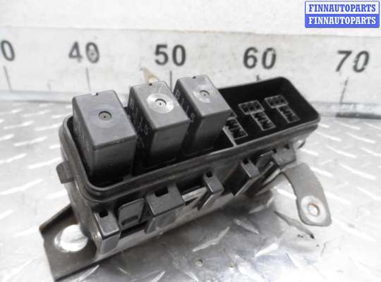 Блок предохранителей MZ437589 на Mazda CX-7 (ER) 2006 - 2009