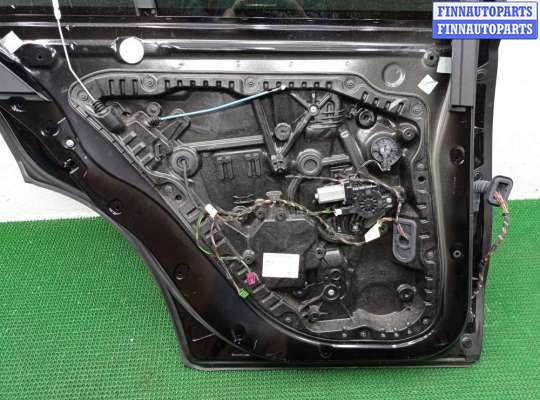 Замок боковой двери на Mercedes-Benz GLE (W167)