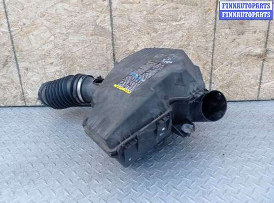 купить Корпус воздушного фильтра на Hummer H3 2005 - 2010
