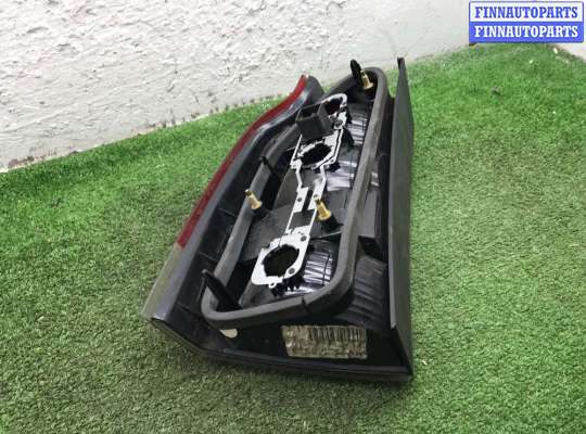 купить Фонарь крыла правый на Volvo V70 II (SW) 2000 - 2004