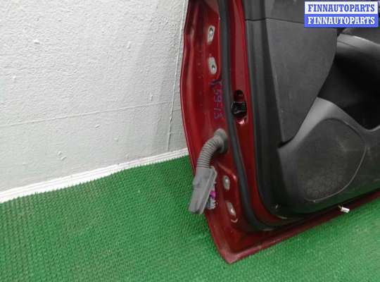 купить Стекло двери передней правой на Chevrolet Cruze (J400) 2015 - наст. время
