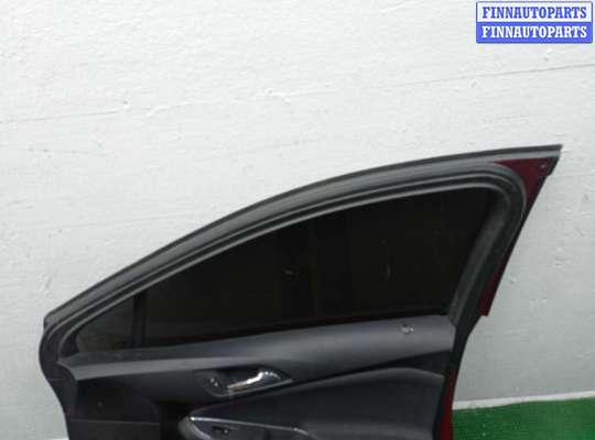 купить Стекло двери передней правой на Chevrolet Cruze (J400) 2015 - наст. время