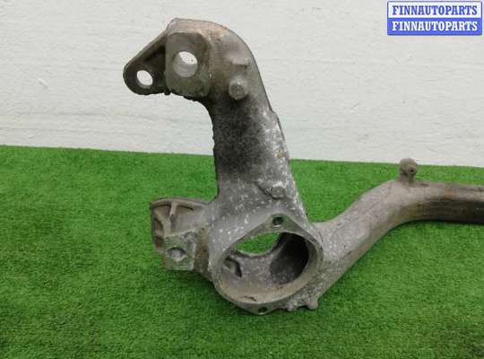 купить Кронштейн двигателя на Volkswagen Touareg II (7P) 2010 - 2014