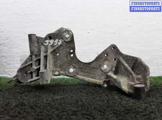 купить Кронштейн на Audi Q7 (4LB) рестайлинг 2009 - 2015