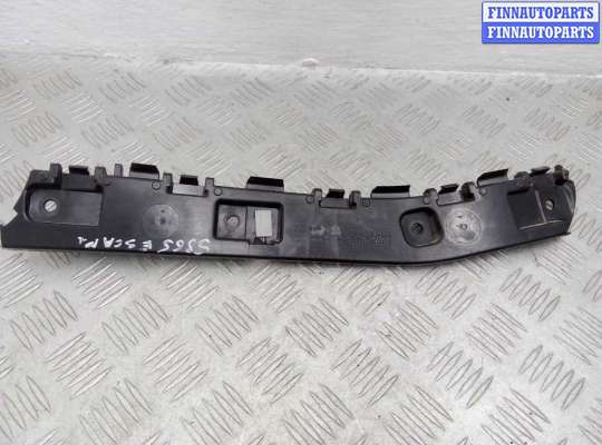 Кронштейн заднего бампера FO1662518 на Ford Escape III рестайлинг 2016 - 2019