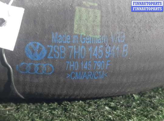 купить Патрубок интеркулера на Volkswagen T5 2003 - 2009
