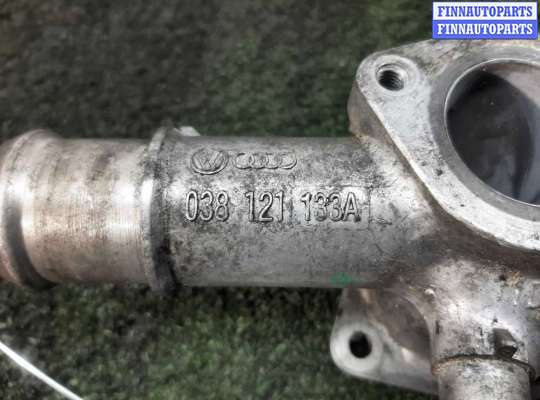 купить Фланец (тройник) системы охлаждения на Volkswagen Passat B5 GP (3B) 2000 - 2005