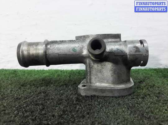 купить Фланец (тройник) системы охлаждения на Volkswagen Passat B5 GP (3B) 2000 - 2005