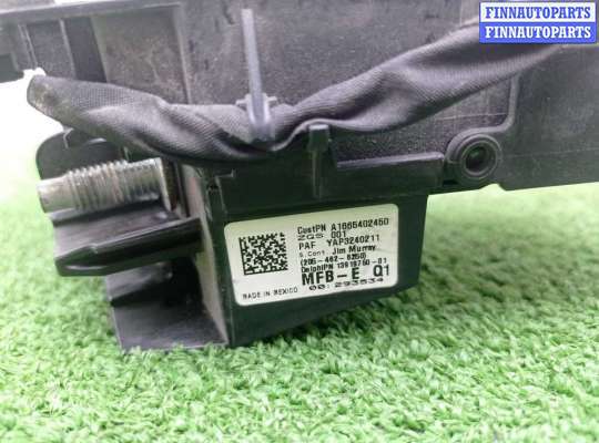 купить Блок предохранителей на Mercedes M-klasse (W166) 2011 - 2015