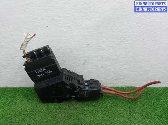 купить Блок предохранителей на Mercedes M-klasse (W166) 2011 - 2015