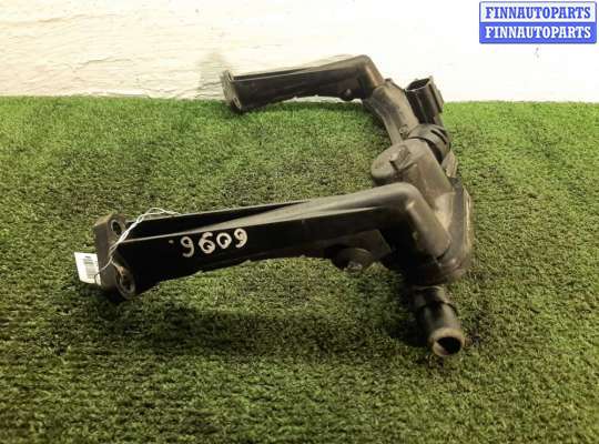 Патрубок (трубка, шланг) на Jaguar XF II (X260)