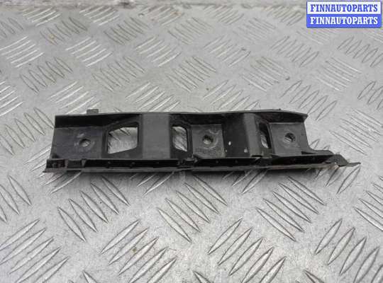 Кронштейн переднего бампера VG1718074 на Volkswagen Passat B6 (3C) 2005 - 2010