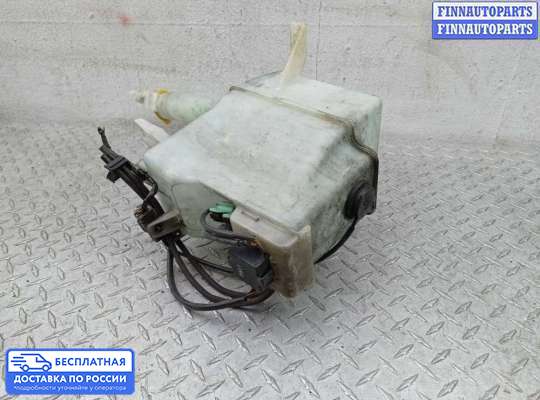Бачок омывателя на Subaru Tribeca