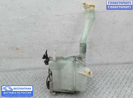 Бачок омывателя на Subaru Tribeca