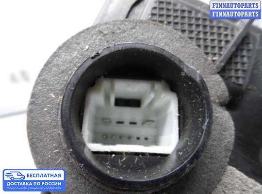 Замок боковой двери на Lexus RX II (XU30)