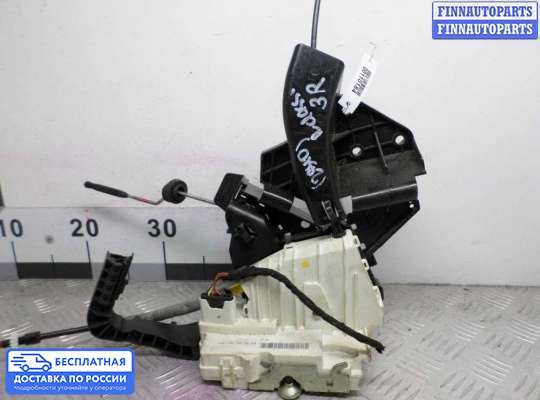 Замок боковой двери на Mercedes-Benz R (W251)