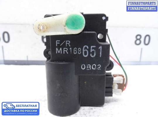 Моторчик заслонки печки на Volvo S40 I | V40 (VS)