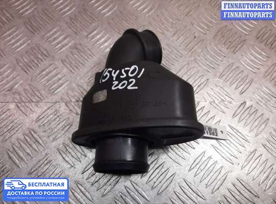 Патрубок (трубка, шланг) на Mercedes-Benz C (W202)