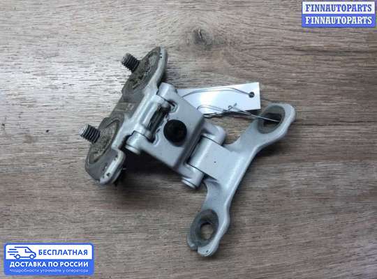 Петля крышки багажника на BMW X1 (E84)