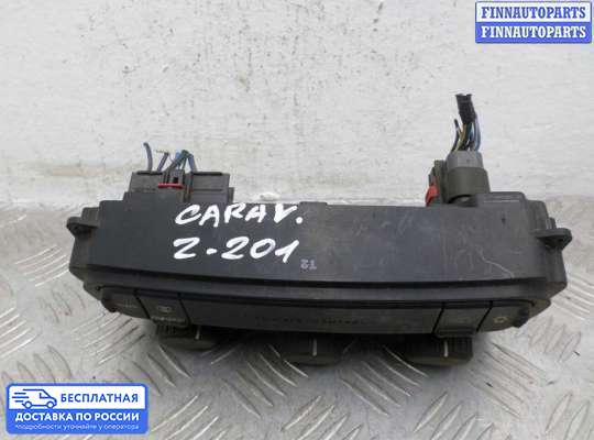 Блок управления печкой на Dodge Caravan IV (RG, RS)