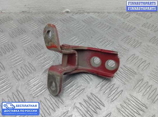Петля двери на Toyota Camry XV50